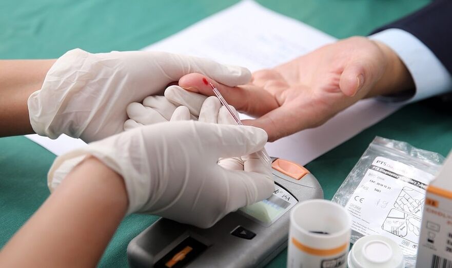 Con diabetes, es necesario un control constante del nivel de glucosa en la sangre